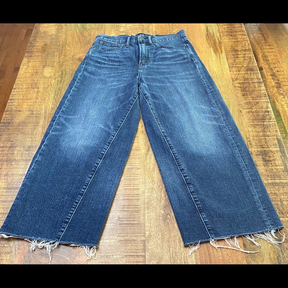 Gap High Rise Wide-Leg Jeans